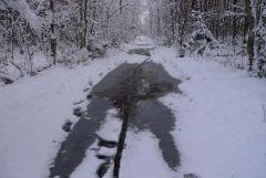 Snieżno-błotnisty szlak