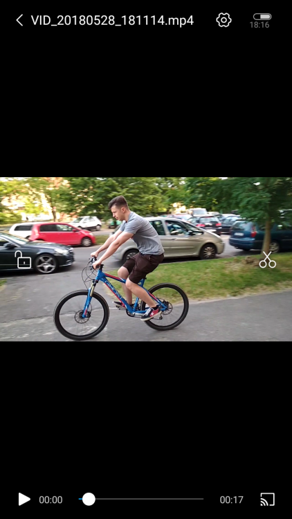 Screenshot_2018-05-28-18-16-26-881_com.miui.videoplayer.png