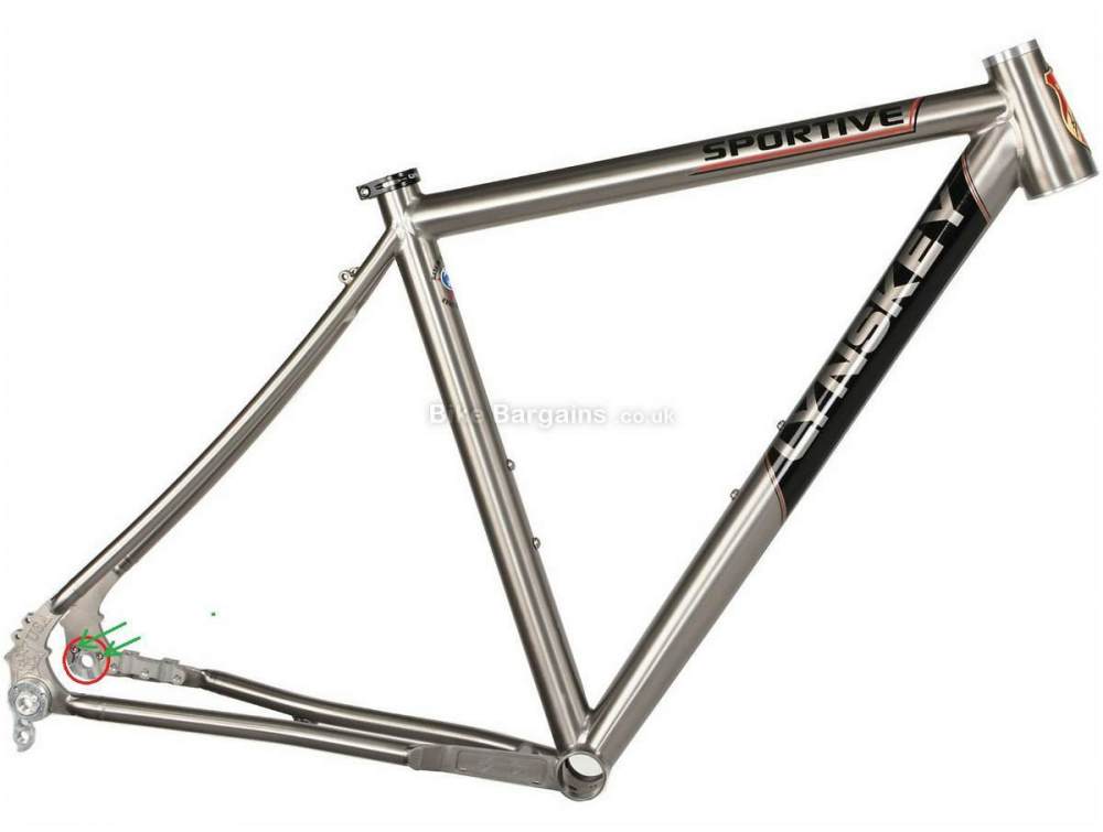 Lynskey-Sportive-Disc-Titanium-Road-Frame-2018-700c-Disc-Silver.jpg