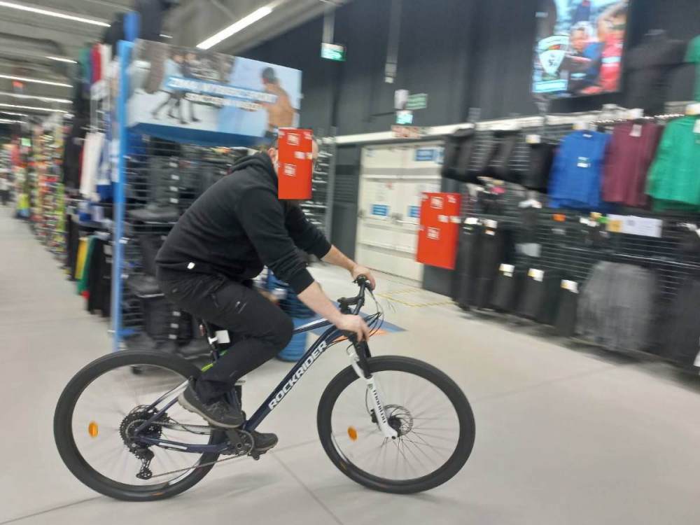 rockrider4.thumb.jpg.56960d486eaac60e6c06c91f6681f1f5.jpg