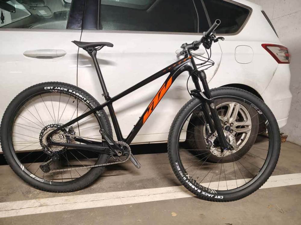 WhatsApp Image 2025-11-17 at 14.17.35.jpeg